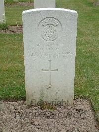 Reichswald Forest War Cemetery - Smith, Robert