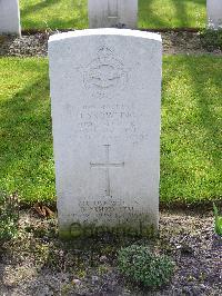 Reichswald Forest War Cemetery - Snowling, Harry