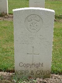 Reichswald Forest War Cemetery - Spittlehouse, Marcia Verdun