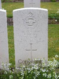 Reichswald Forest War Cemetery - Squire, Leslie