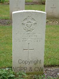 Reichswald Forest War Cemetery - Stanley, John Vernon