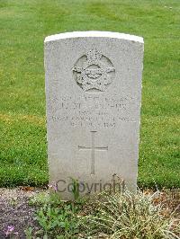 Reichswald Forest War Cemetery - Stefanchuk, John James