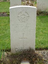 Reichswald Forest War Cemetery - Sterrett, Joseph Roger Lawrence