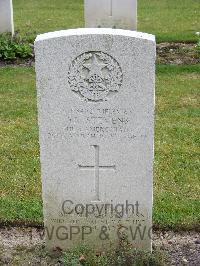 Reichswald Forest War Cemetery - Stevens, Dennis Robert