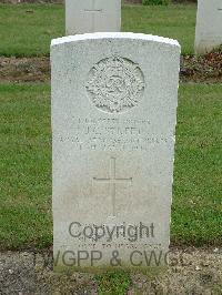 Reichswald Forest War Cemetery - Street, John Charles