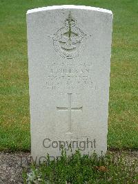 Reichswald Forest War Cemetery - Sullivan, John