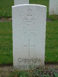 Reichswald Forest War Cemetery - Summers, Kenneth James