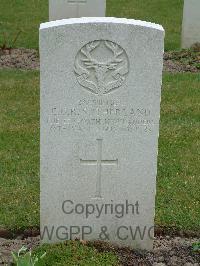 Reichswald Forest War Cemetery - Sutherland, Charles Gordon Ross