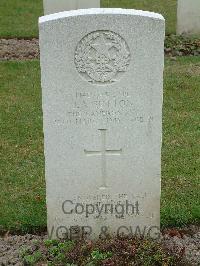 Reichswald Forest War Cemetery - Sutton, John Alfred