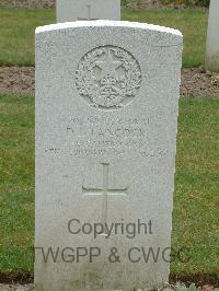 Reichswald Forest War Cemetery - Tancock, Donald James