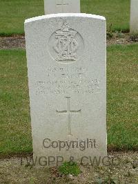 Reichswald Forest War Cemetery - Tapley, Frank Norman