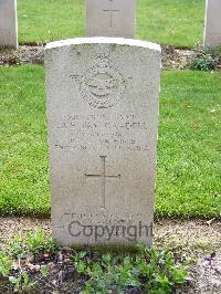 Reichswald Forest War Cemetery - Taylor, Albert Edward