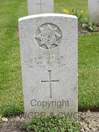 Reichswald Forest War Cemetery - Taylor, Thomas William