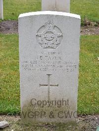 Reichswald Forest War Cemetery - Tazuk, John Edward