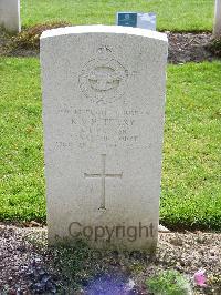 Reichswald Forest War Cemetery - Terry, Kenneth Valentine Frank