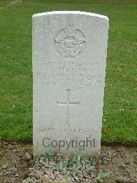 Reichswald Forest War Cemetery - Thompson, John Albert