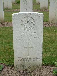 Reichswald Forest War Cemetery - Thompson, James Arthur