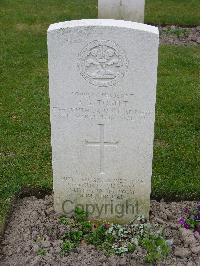 Reichswald Forest War Cemetery - Tobitt, Albert George