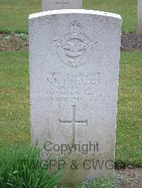 Reichswald Forest War Cemetery - Twitchen, Ronald Bertram