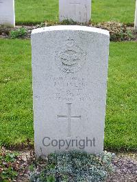 Reichswald Forest War Cemetery - Tyler, John Vincent