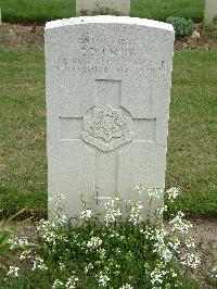 Reichswald Forest War Cemetery - Usher, Ernest Douglas