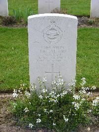 Reichswald Forest War Cemetery - Veglio, Julian Arthur Edmund