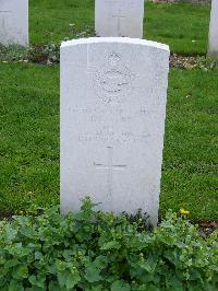 Reichswald Forest War Cemetery - Venn, Denis Garner