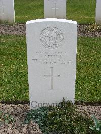 Reichswald Forest War Cemetery - Vernon, John