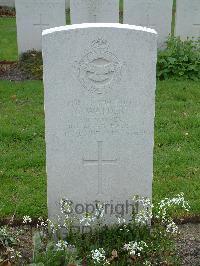 Reichswald Forest War Cemetery - Walder, Gerald