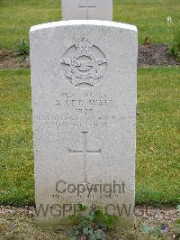 Reichswald Forest War Cemetery - Wall, Adolph Le Roy