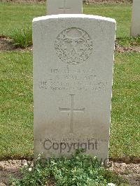 Reichswald Forest War Cemetery - Wallace, Eric Andrew