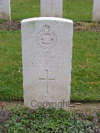 Reichswald Forest War Cemetery - Wallis, Donald Walter