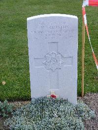 Reichswald Forest War Cemetery - Warburton, Edward