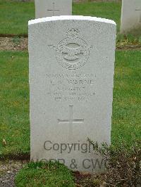 Reichswald Forest War Cemetery - Warne, Cecil Wallace