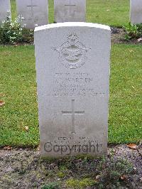 Reichswald Forest War Cemetery - Warren, Douglas Frederick