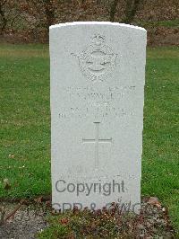 Reichswald Forest War Cemetery - Waylett, Kenneth Malcolm