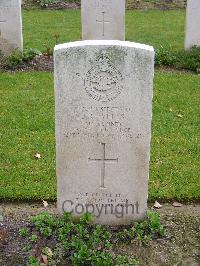 Reichswald Forest War Cemetery - Wells, John Raymond