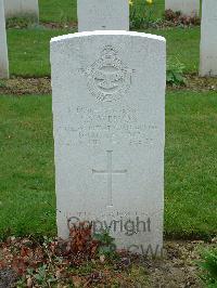 Reichswald Forest War Cemetery - Weston, Cecil Stanley