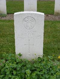 Reichswald Forest War Cemetery - Whalley, Richard