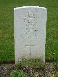 Reichswald Forest War Cemetery - Wheldon, Cyril Terence