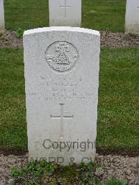 Reichswald Forest War Cemetery - Winzar, Ronald