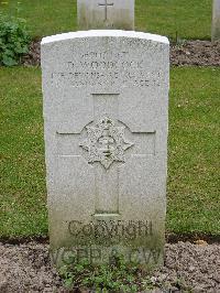 Reichswald Forest War Cemetery - Woodcock, Dennis