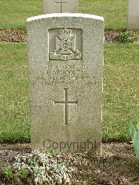 Reichswald Forest War Cemetery - Woodley, Leonard