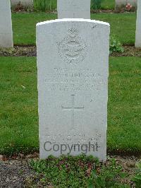 Reichswald Forest War Cemetery - Worthington, Denis Leonard