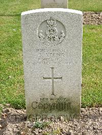 Reichswald Forest War Cemetery - Young, Robert