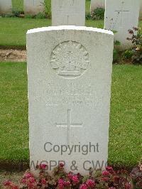 London Cemetery And Extension Longueval - Bateman, Harry Charles