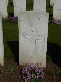 London Cemetery And Extension Longueval - Williamson, Moyrah Cyril