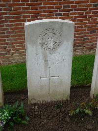 London Cemetery And Extension Longueval - Winfield, Stanley Percy