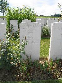 Dochy Farm New British Cemetery - Brand, F