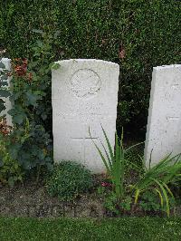 Dochy Farm New British Cemetery - Budzan, K